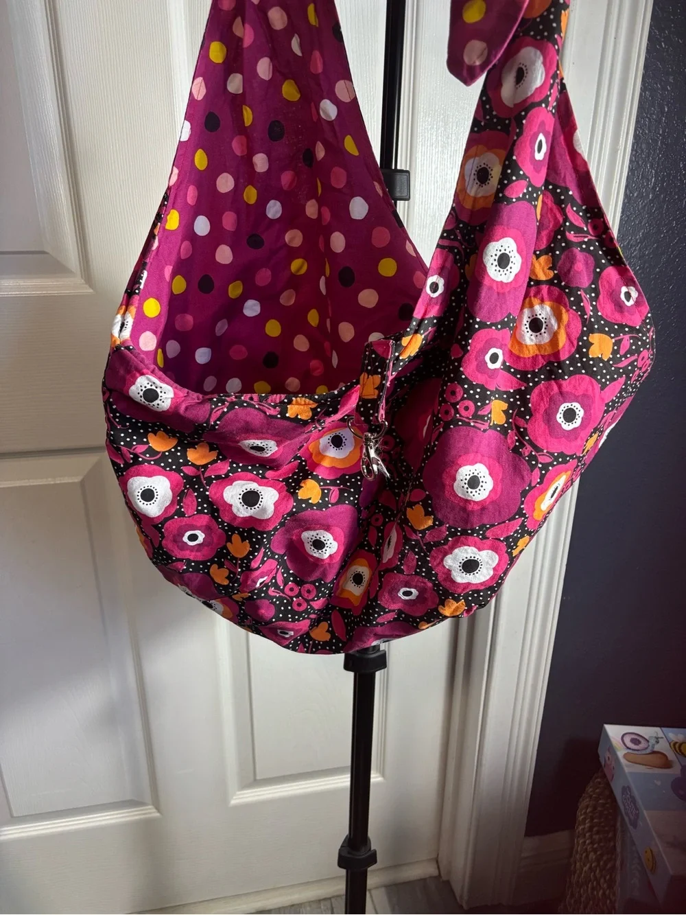 Stylish Pink Floral Pet Sling Carrier - Comfortable Travel Bag